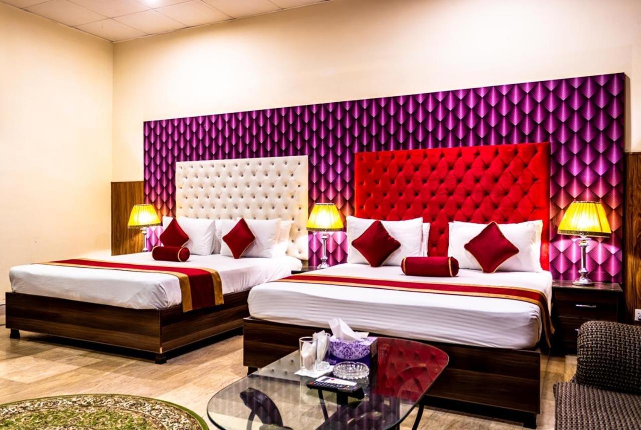 Rose Palace Hotel, Gulberg Lahore Exterior foto