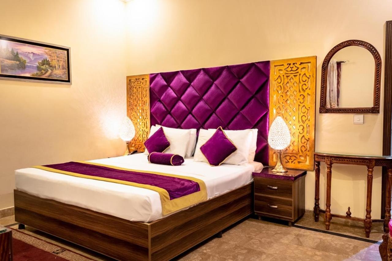 Rose Palace Hotel, Gulberg Lahore Exterior foto